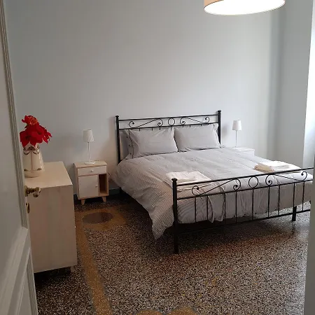 Apartment Genova Central Genua